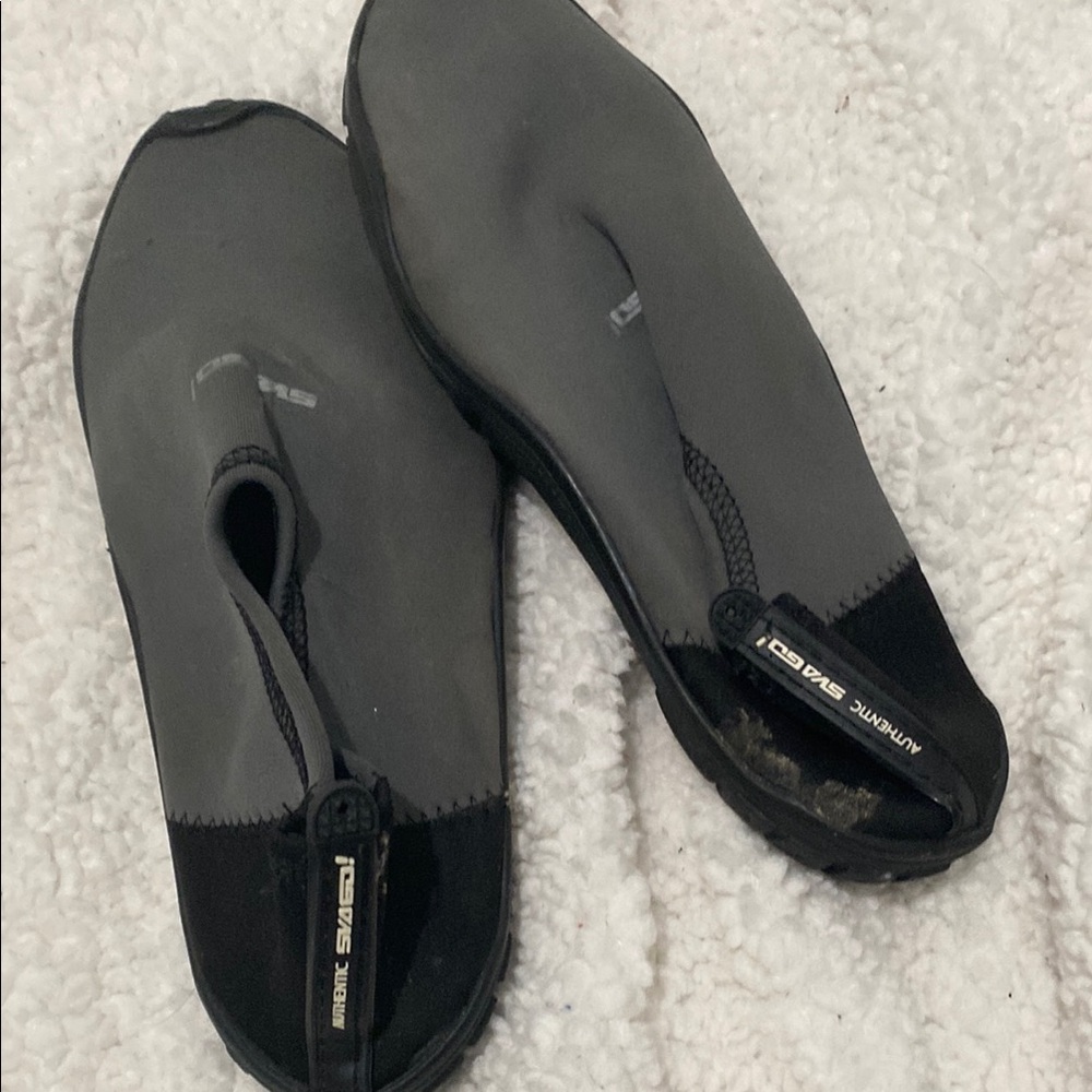 Seac Sub Gray and Black Water Shoes